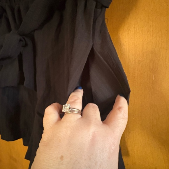 Elegant Black High Waist Tie Shorts - Picture 5 of 8